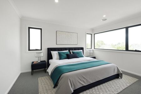 BRAND NEW WITH DUAL LIVING AND DUAL MASTERS! - Photo 4