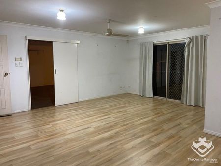 One of the villa in great location - Photo 2