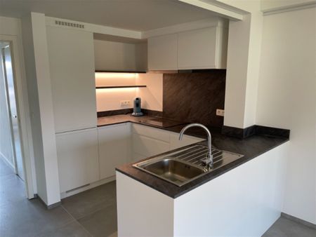 Vernieuwd appartement - Foto 4