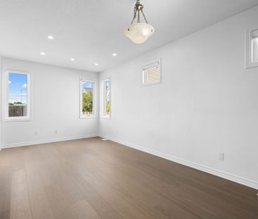 For Lease - 2477 Waterlilly Way, Barrhaven, Ontario - Photo 2