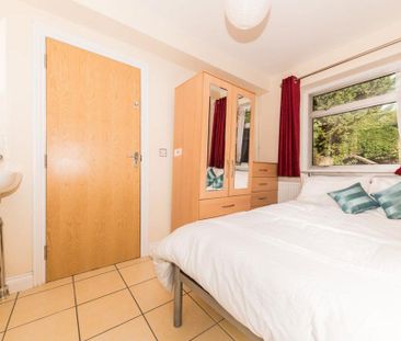 5 bedroom house to rent - Photo 4