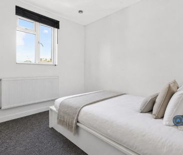 4 bedroom terraced house to rent - Photo 4