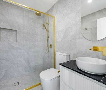 Brand New Luxury Apartment in the Heart of Villawood - Photo 3