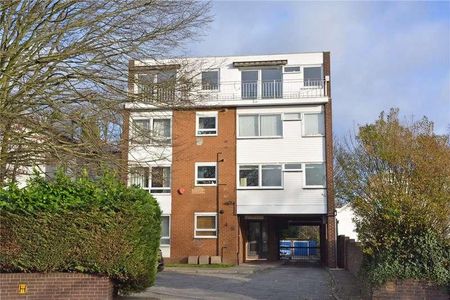 Ivy Court, Lee Road, London, SE3 - Photo 3