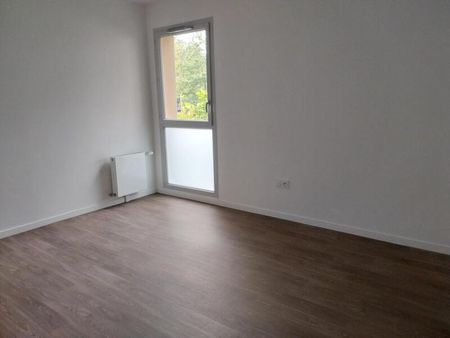 Location Appartement 3 Pièces 59 m² - Photo 3