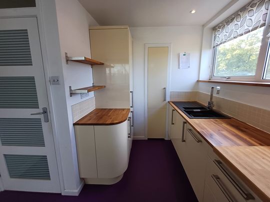 St Johns Road, Bournemouth - Photo 1