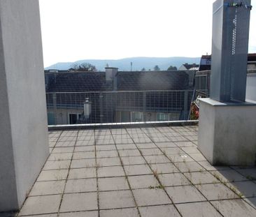 Rathausplatz - 3 Zimmer - Dachgeschoss - Wohnung mit Terrasse! - Foto 3