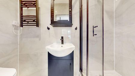 4 bedroom house to rent - Photo 3