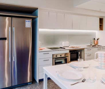 Double Room in 5-Bed Apartment with Courtyard - Photo 4