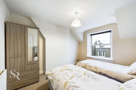 2 bedroom flat to rent - Photo 4