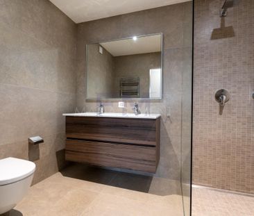 Geneva – Rue des Alpes / Cornavin – Renovated apartment – 4.5 rooms... - Foto 5