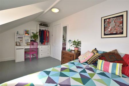 4 bedroom terraced house to rent - Photo 5