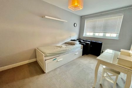 Bletchley Road - Photo 4