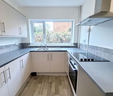 Columbia Way, Blackburn. Lanc. BB2 7DT - Photo 6