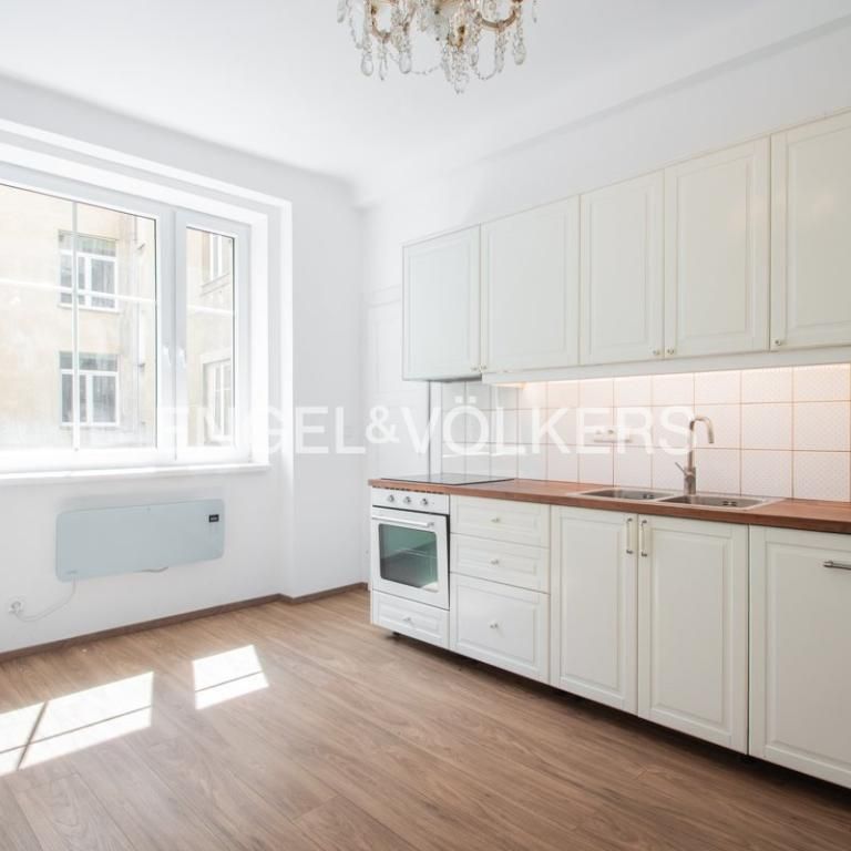 Pronájem bytu 1+1 70 m2 - Photo 1