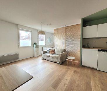 LOCATION MEUBLEE - PAU UNIVERSITE : Grand T1 de 35m² avec place de ... - Photo 1