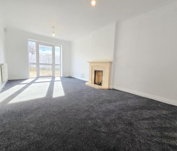 3 bed detached house to rent in Gimli Watch, South Woodham Ferrers,... - Photo 1