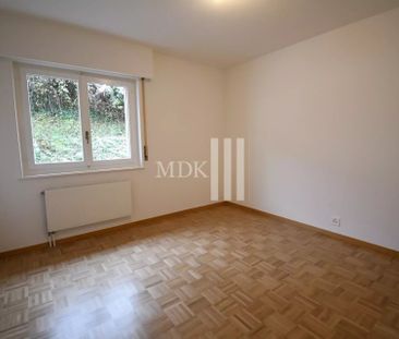 For rent in Monthey a renovated 3.5 room apartment - Photo 4
