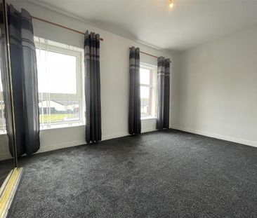 32 Donaghadee Road, Newtownards, BT23 7ET - Photo 6