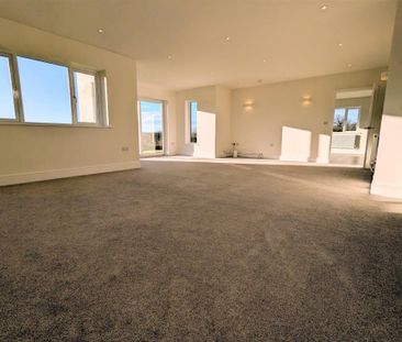 West Johnstone, Bish Mill, South Molton - Photo 1