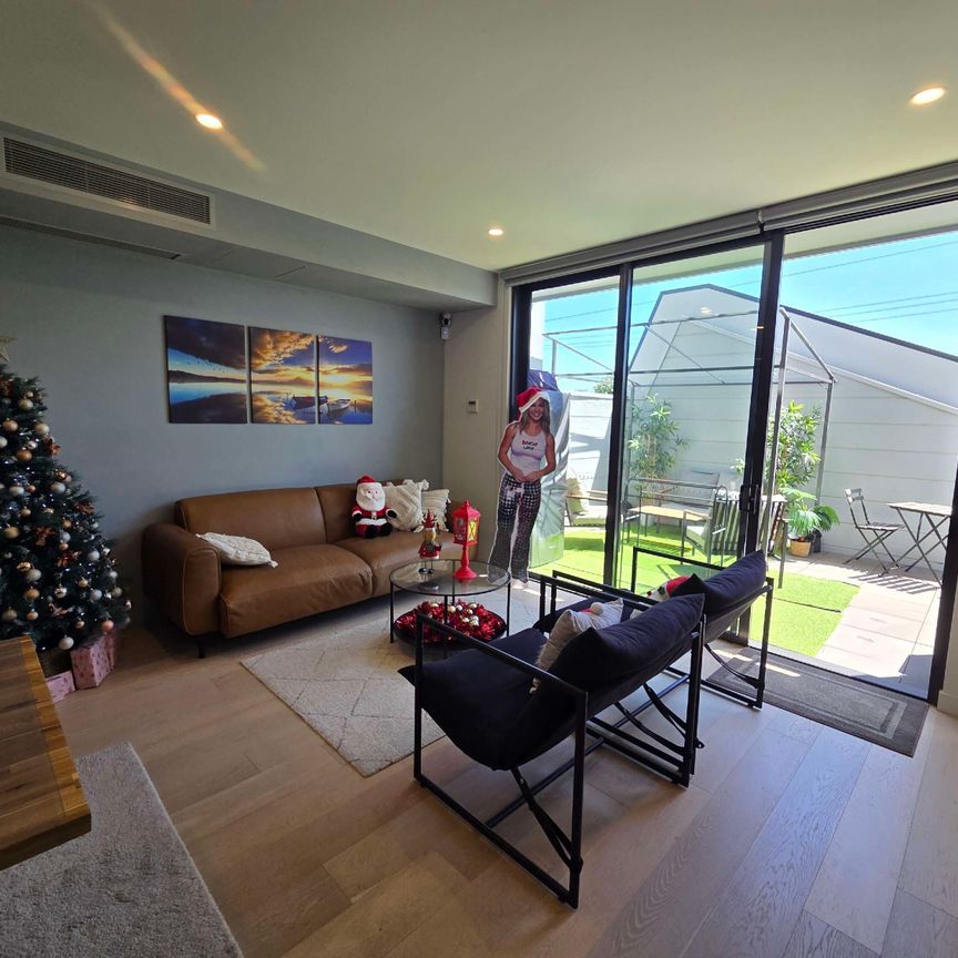 Maribyrnong - Photo 1