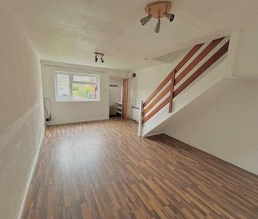 Haldene, Two Mile Ash - Photo 1