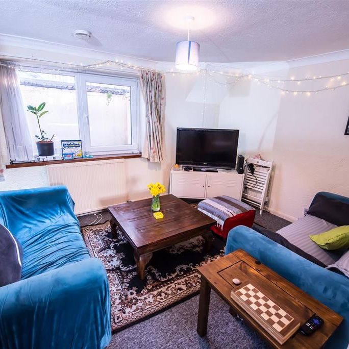 4 bedroom house share to rent - Photo 1