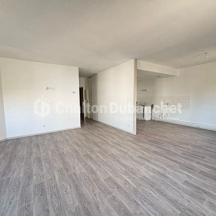Location Appartement 3 pièces 85m² - Photo 1