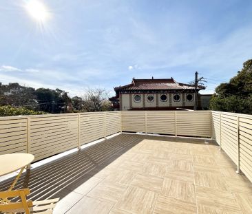 Beautifully appointed residence in the heart of Summer Hill - Photo 3