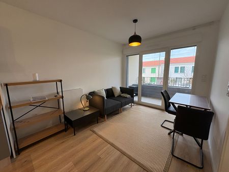 Location Appartement 2 pièces 37m² - Photo 3