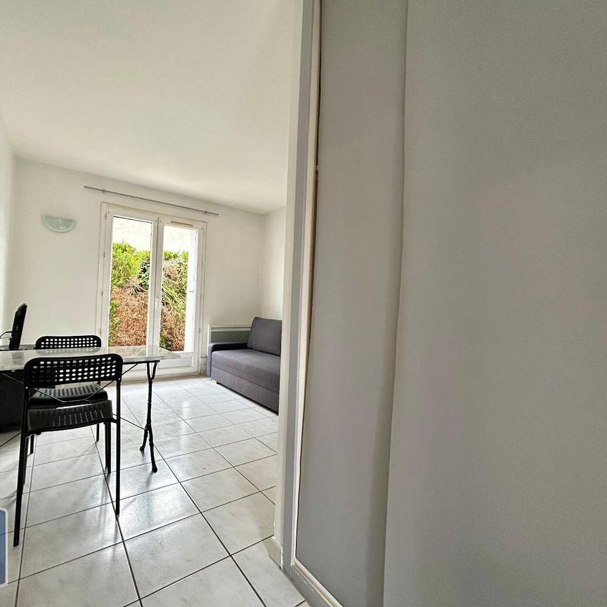 Location Appartement 1 pièce 19m² JOUE LES TOURS 37300 - Photo 1