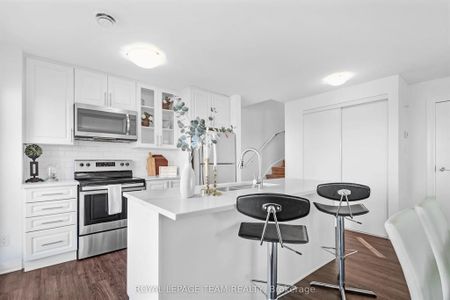 For Lease - 440 Via Verona Avenue Unit# C, Barrhaven, Ontario - Photo 2