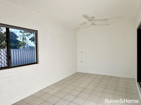 Newly Renovated 2 Bedroom Unfurnished Home - Photo 1
