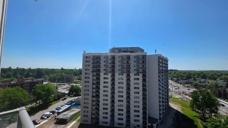 Riviera Suites — 2 Bedroom - Photo 5