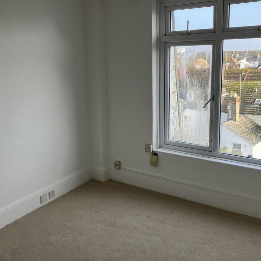 Milton Road, Worthing, West Sussex - Photo 1