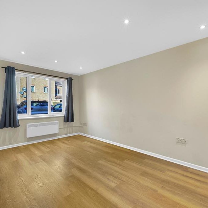 1 bedroom apartment to rent - Photo 1