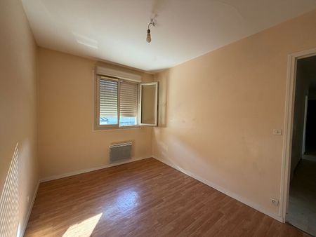 Location Appartement 3 pièces 75m² - Photo 5