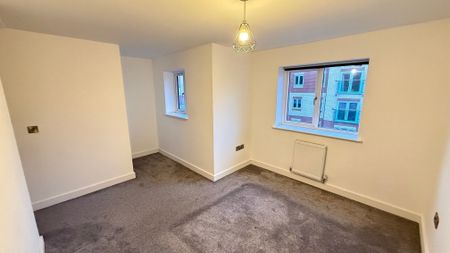 Leatham Avenue, Rotherham - Photo 2