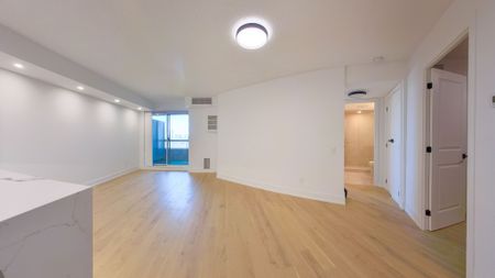 For Lease - 5 Emerald Lane Unit# 714, Vaughan, Ontario - Photo 4