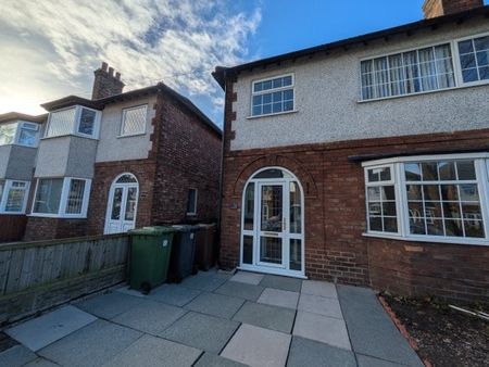 Myrtle Grove, Waterloo, L22 2AG - Photo 5