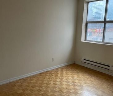 For Lease - 126 Dundas Street Unit# 202, Toronto, Ontario - Photo 4