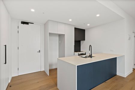 1019/145 Boundary Road, North Melbourne VIC 3051 - Photo 5