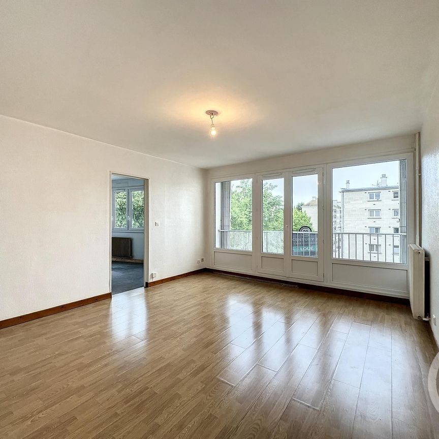 Location Appartement 2 pièces 50m² TROYES 10000 - Photo 1