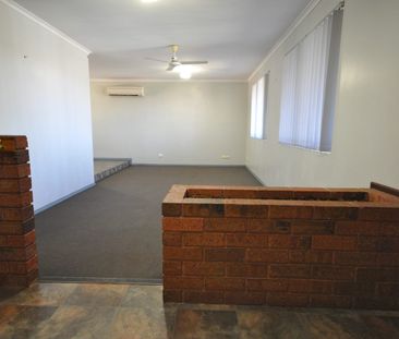 SUPERB on STYLES - Pretty Pool 4x2 - Photo 5