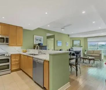 Waterview Fresh & Modern Suite! | 6 Toronto Street, Barrie - Photo 1