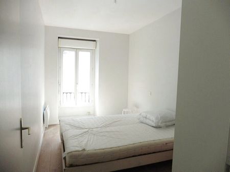 Location Appartement 2 pièces 47m² BORDEAUX 33000 - Photo 2