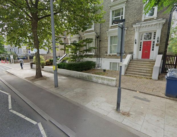 2 Bed Flat, The Mall, W5 - Photo 1