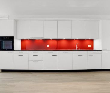 Moderne 4.5-Zimmer-Maisonette-Wohnung - Photo 2