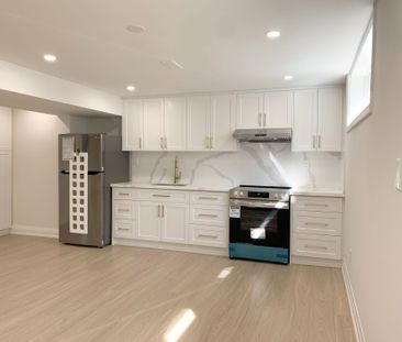 For Lease - 77 Wareside Road, Toronto, Ontario - Photo 2