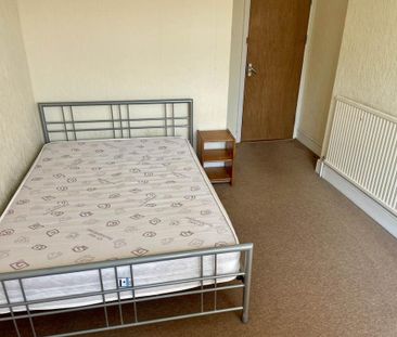 4 bedroom house to rent - Photo 4